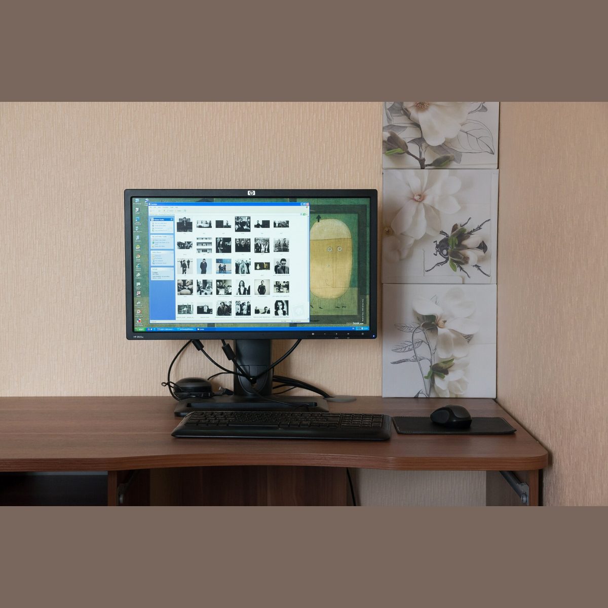 Stock photograph of a computer monitor, standing in for a picture of the HP P24h G5 24 inch monitor