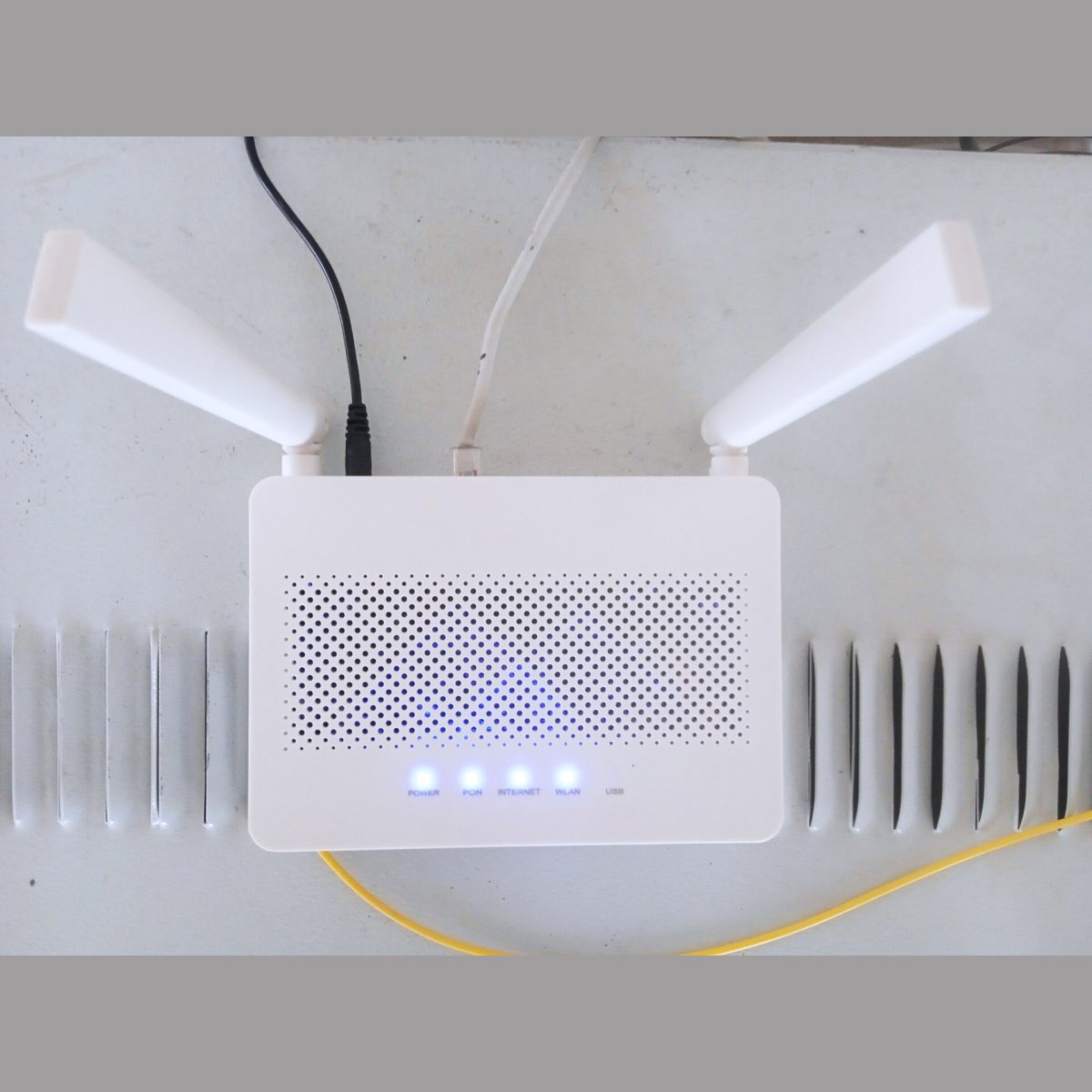 Stock photograph of a Wi-Fi router, standing in for a picture of the MikroTik hEX RB750Gr3 router